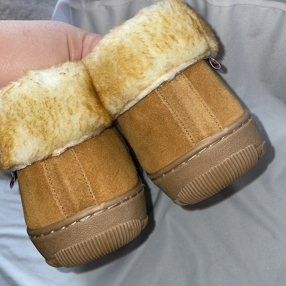 Guide Gear Suede Leather Australian Wool Men’s Roll Bootie Tan size 11